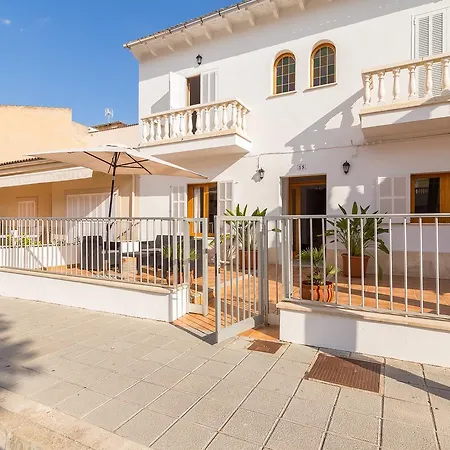 Holiday home Biel